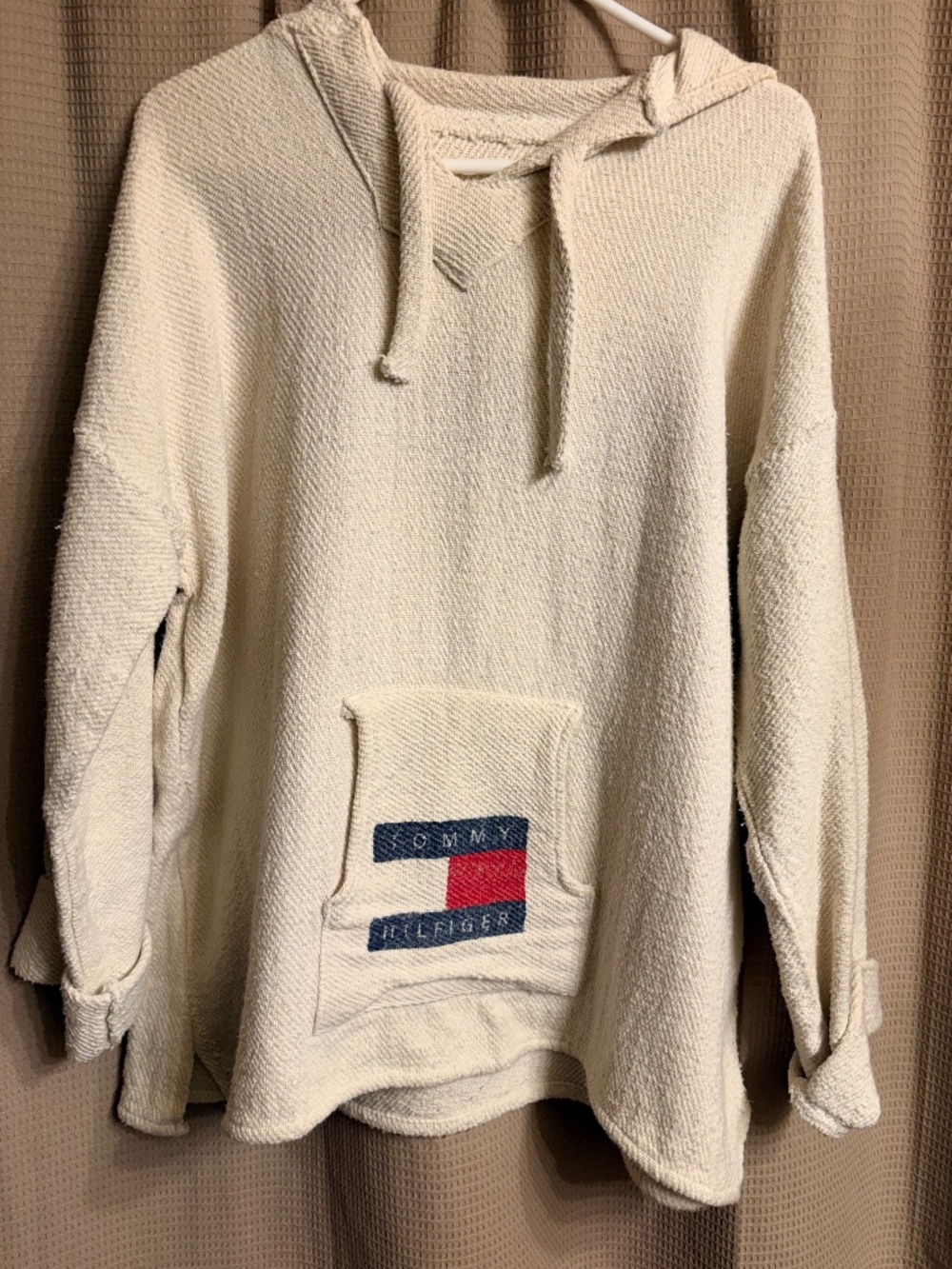 Tommy Hilfiger Cancun Mexico Hooded Pullover One Size